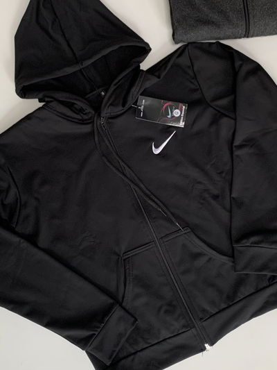 Campera deportiva mujer negro  