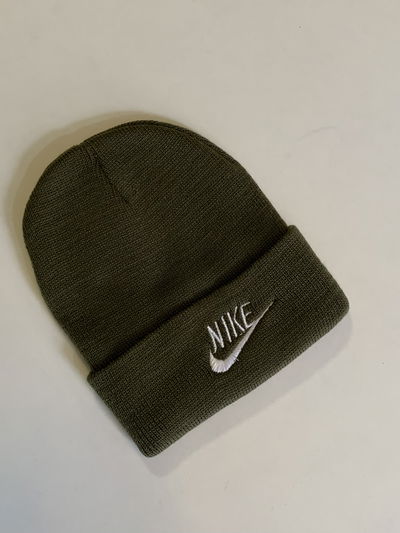 Gorrito Rocky Nike verde