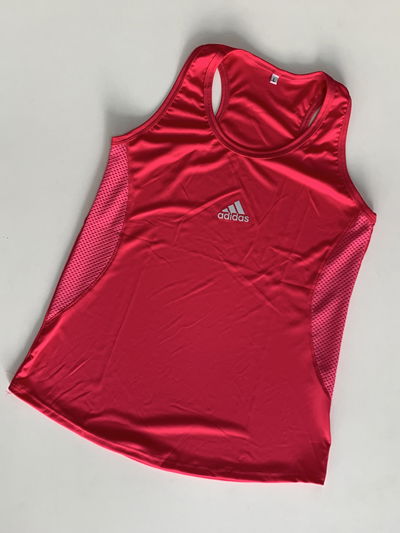 Musculosa red costados fucsia T.3