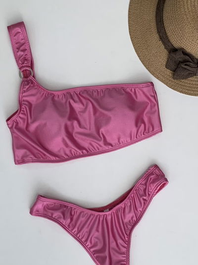 Bikini un hombro rosa