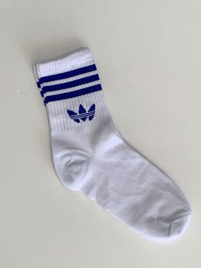 Media caña Adidas rayas azules