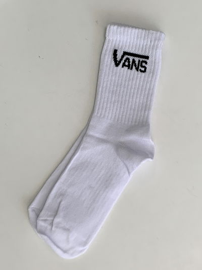 Media caña Vans blancas 