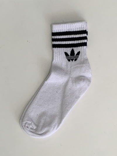 Media caña Adidas blanca 