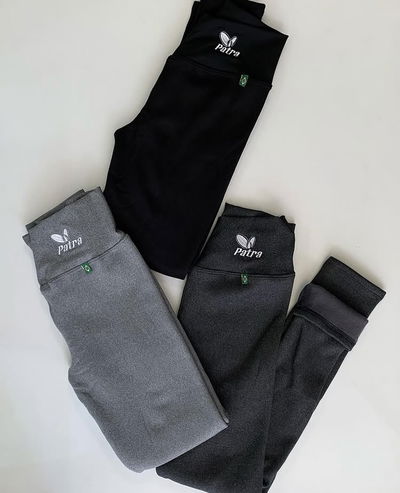 Calza con peluche gris oscuro