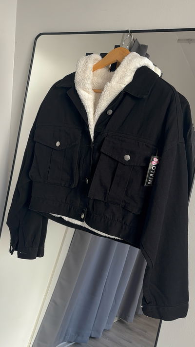 Campera Mía black 