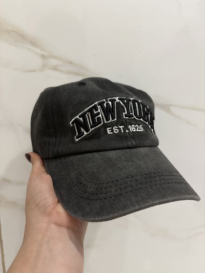 GORRA NEGRA VINTAGE NEW YORK