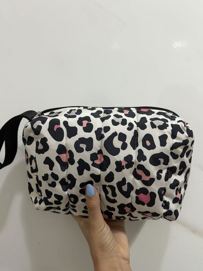 NECESER ANIMAL PRINT