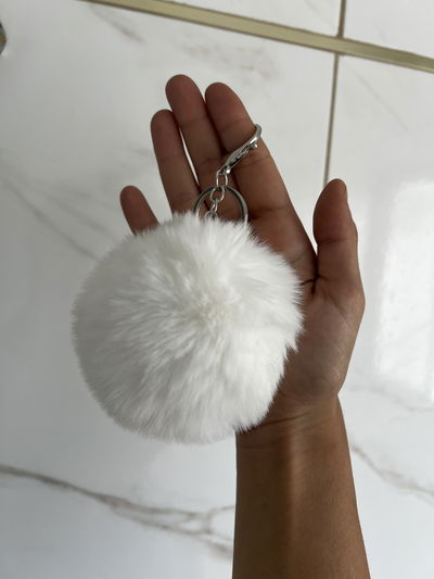 LLAVERO POMPÓN BLANCO 