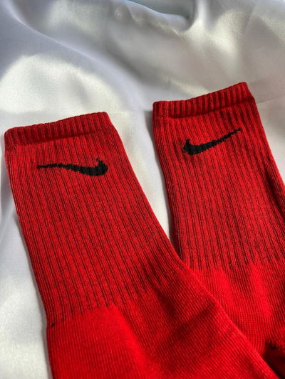 Nike Roja