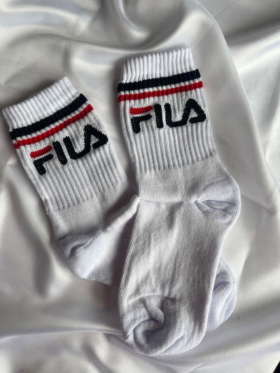 Fila Blanca con Toalla