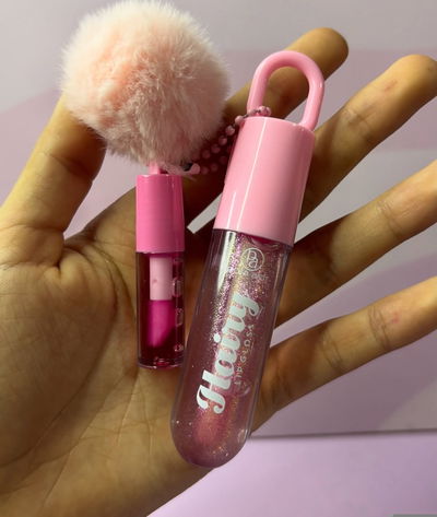 Gloss Hairy doble con llavero 