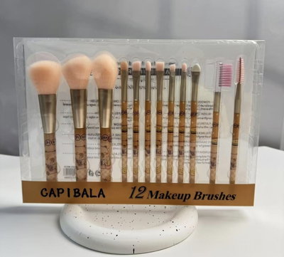 Set 12 brochas Capibara 