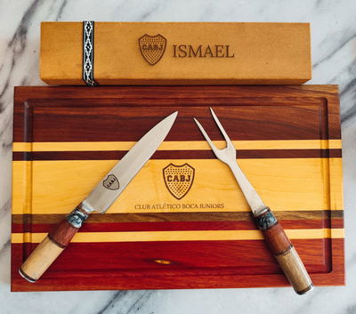 Combo Tabla 25x40 Con Cubiertos Carbono Premium Personalizado