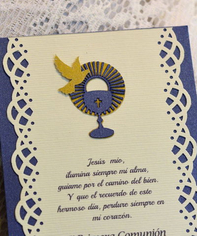 Esquela con Aplique de Cáliz y perforado a los lados