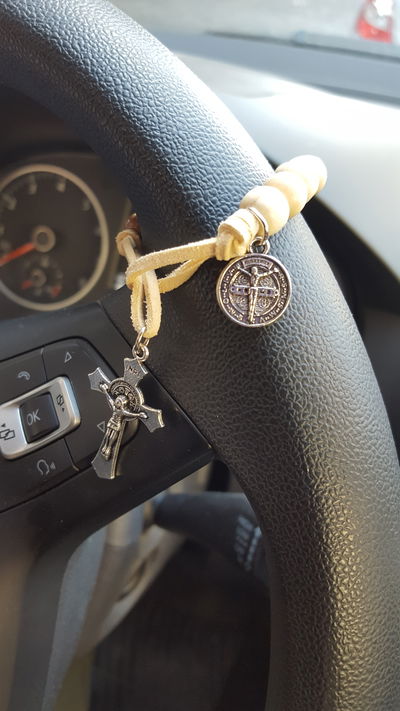 Denario para volante de automóviles