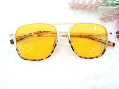 ANTEOJO DE SOL CENTRAL POLARIZADO AMARILLO