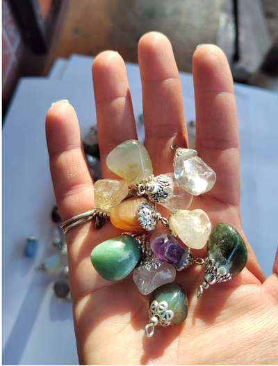 Dijes piedra 