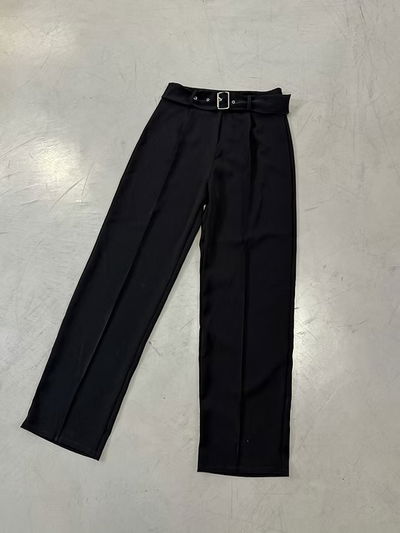 Pantalón sastrero hebilla