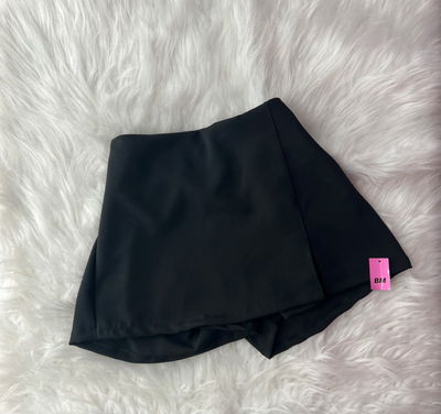 Short pollera sastrero negro
