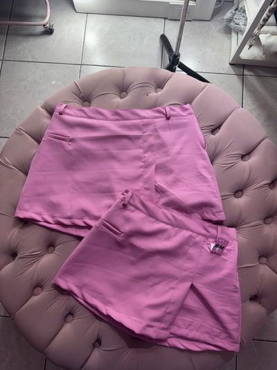 Short pollera rosa sastrero pollera de los 2 lados