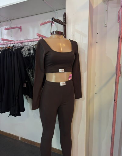 Conjunto indiana chocolate 