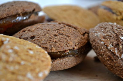 Alfajor de Algarroba con dulce de leche sin azúcar