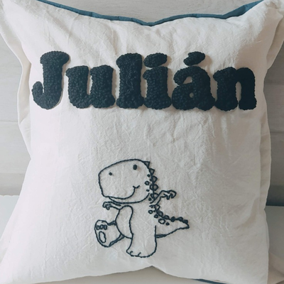 Fundas y Almohadones con nombres