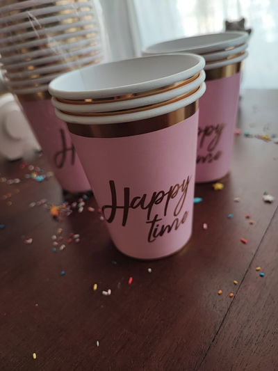 Vaso polipapel rosa con happy time en dorado