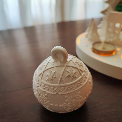 Bola navideña CON vela