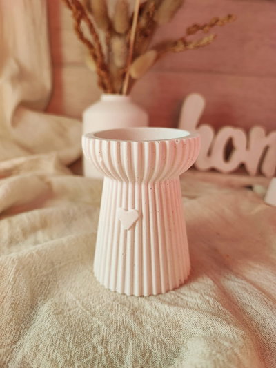 Pie porta vela con corazon