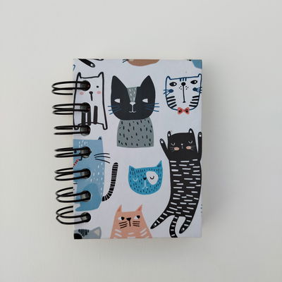 Cuaderno pequeñito anillado Michis 😼