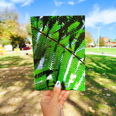 Libretas tapa blanda Naturaleza 💚🌿 con hojas NAT bullet (punteadas)