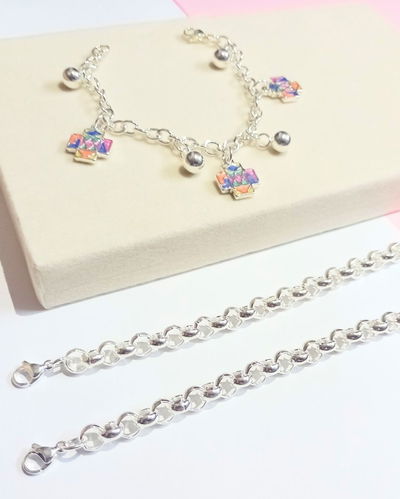 Pulsera cruz de color