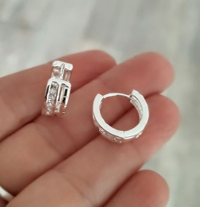 argolla con piedras malika