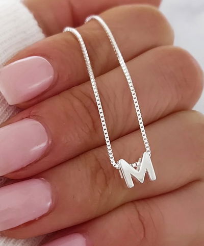 conjunto letra M PLATA 925