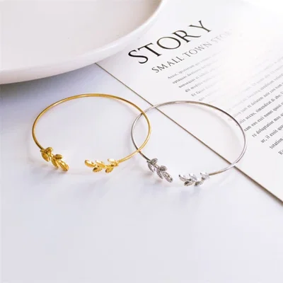 Pulsera ojita plata