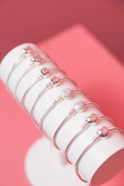 Pandora amor con piedras 