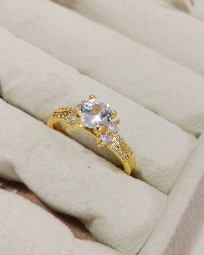 Anillo miss gold