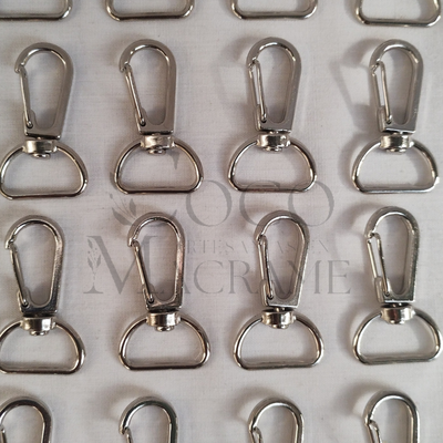 Mosquetón metálico mod C - 22mm x 38mm x un.