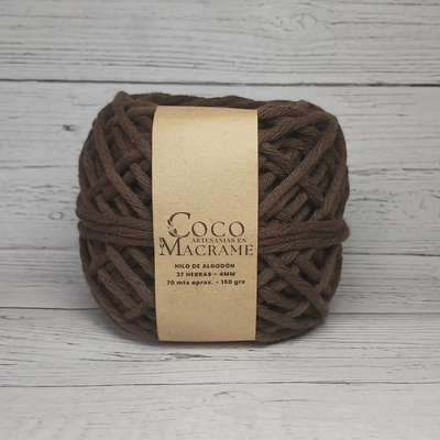 Hilo de algodón 27 h. Chocolate 4mm x unidad 