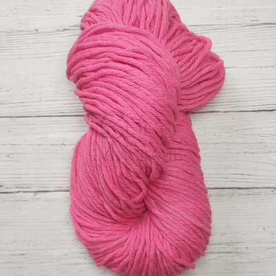 Hilo de algodón 16 hebras Fucsia - Madeja 150 gr.