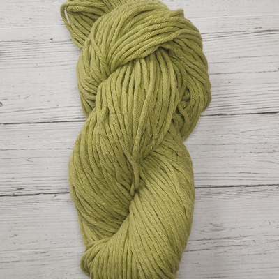 Hilo de algodón 16 hebras Verde Lima - Madeja 150 gr.