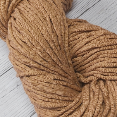 Hilo de algodón 16 hebras Caramelo - Madeja 150 gr.