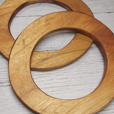 Manija de madera redonda