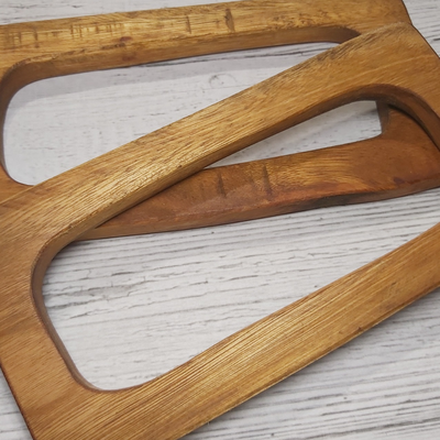 Manija de madera rectangular