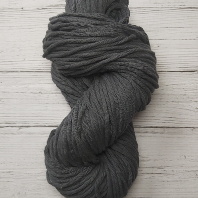 Hilo de algodón 16 hebras Gris topo - 150 gr.