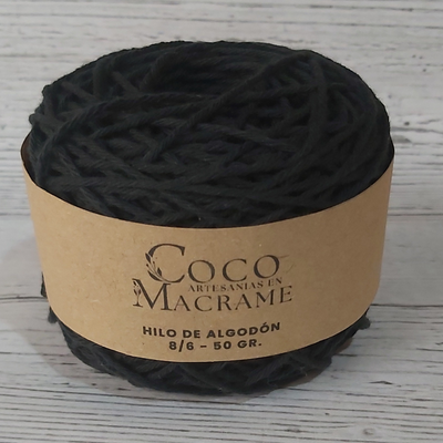 Hilo de algodón 8/6 ovillo 50gr. - Negro
