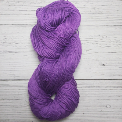 Algodón Peruano Mercerizado Violeta Medio 100 Gr Madeja