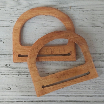 Manija de madera medialuna c/ranura 14x12cm