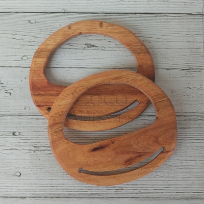 Manija de madera Redonda c/ranura 15cm